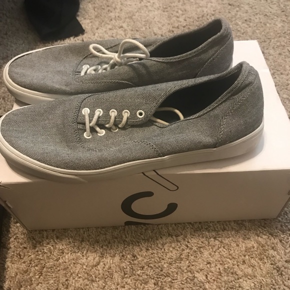 Men’s slip on shoes - Picture 2 of 3